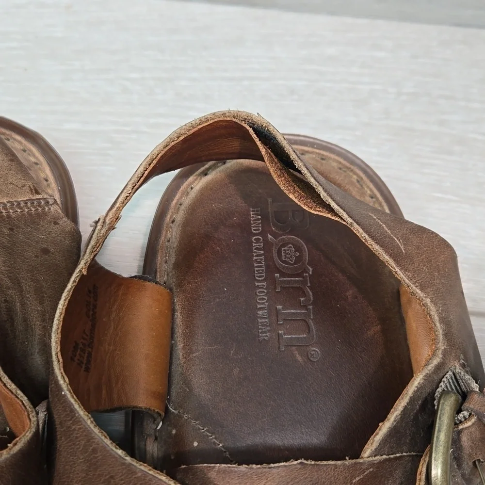 Born Mens Ankle Leather Fisherman Sandals shoes sz 10M